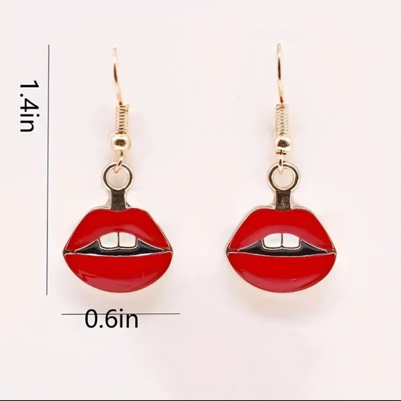 NWT LIPS  💋 Earrings - Picture 5 of 5